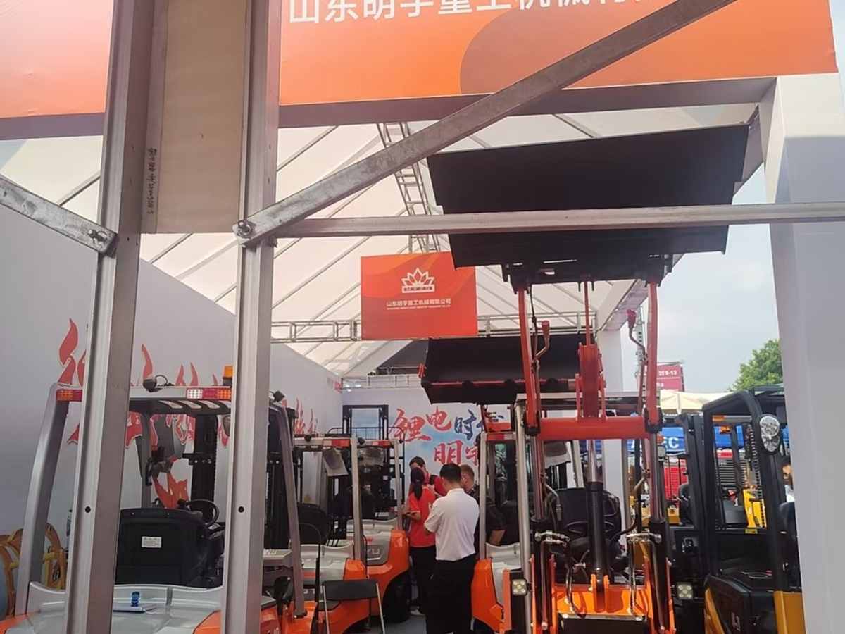 Building Global Partnerships at the 138th Canton Fair: MINGYU Machinery Connects With Customers Worldwide